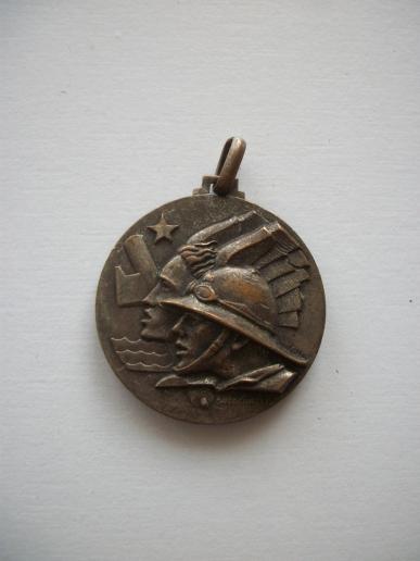 ITALIAN COLONIAL FASCIST MEDAL FOR ETHIOPIA