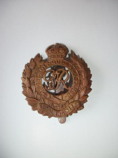 ROYAL ENGINEERS CAP BADGE