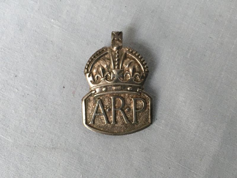 HM SILVER ARP BADGE