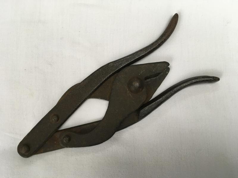 1938 DATED BRITISH FOLDING WIRE CUTTERS