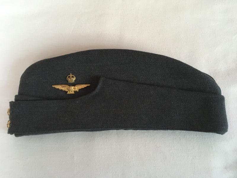 NAMED WW2 RAF OFFICERS SIDE CAP POSS CASUALTY