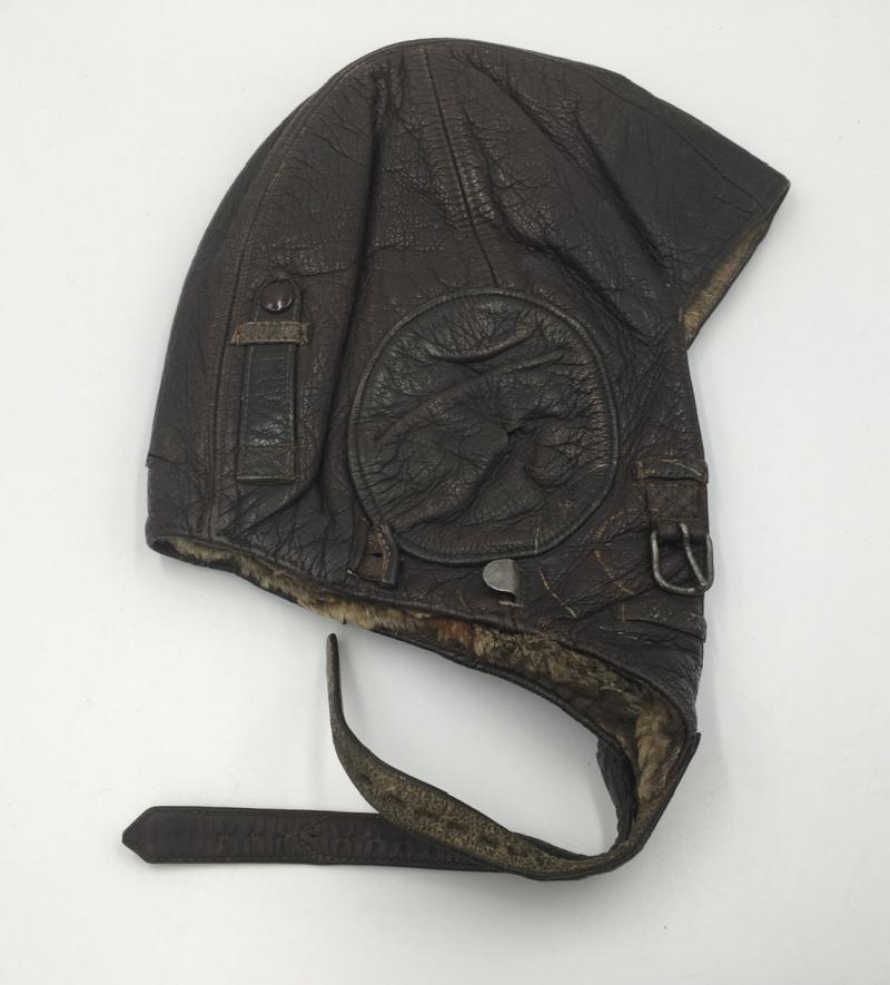 LKpW101 LUFTWAFFE FLYING HELMET.(FUR-LINED)