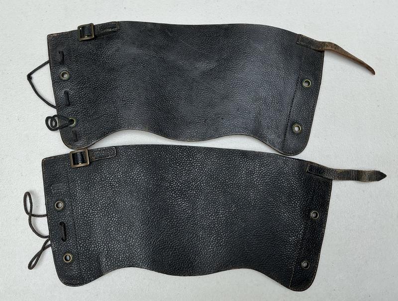 PAIR BLACK WW2 HOME GUARD CIVIL DEFENCE GAITERS