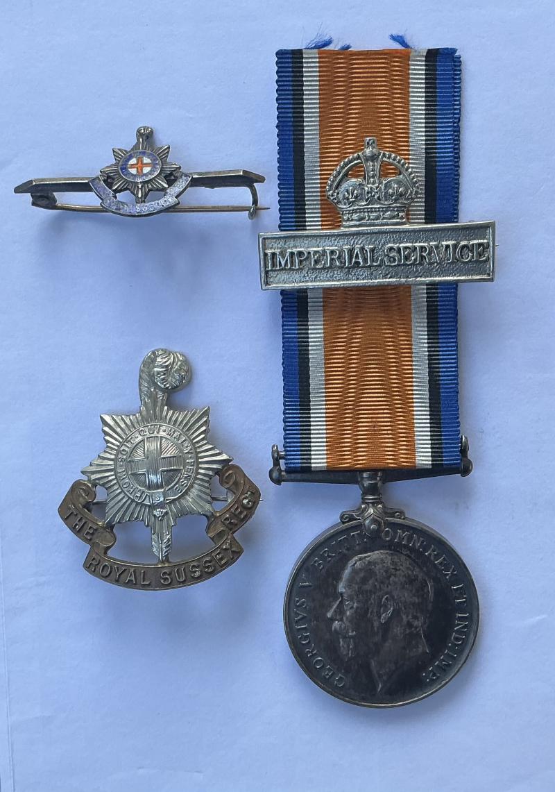 WWI SILVER WAR MEDAL & BADGES R .SUSSEX RGT