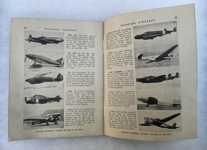 1944 DATED INVASION AIRCRAFT FRIEND OR FOE BOOKLET